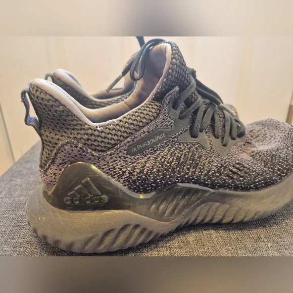 Adidas AlphaBounce Running Shoes - Picture 5 of 14